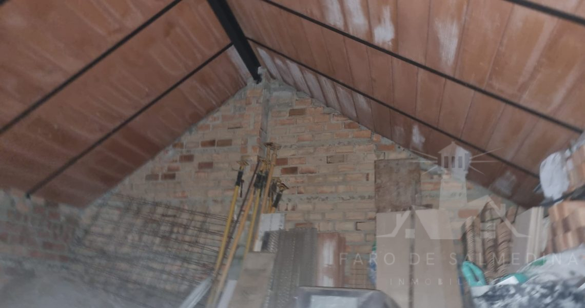 inmobiliariafarodesalmedina2ñ