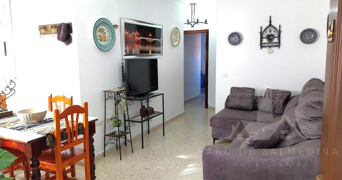 inmobiliariafarodesalmedina1d