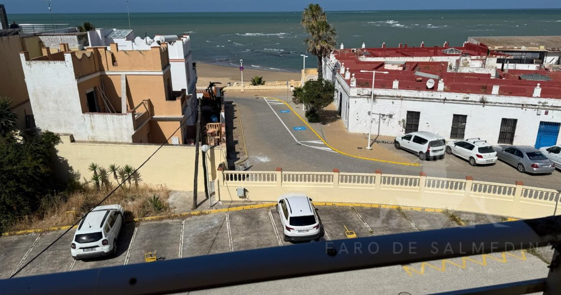 inmobiliariafarodesalmedina1e