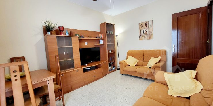 Piso junto a calle Isaac Peral en Chipiona